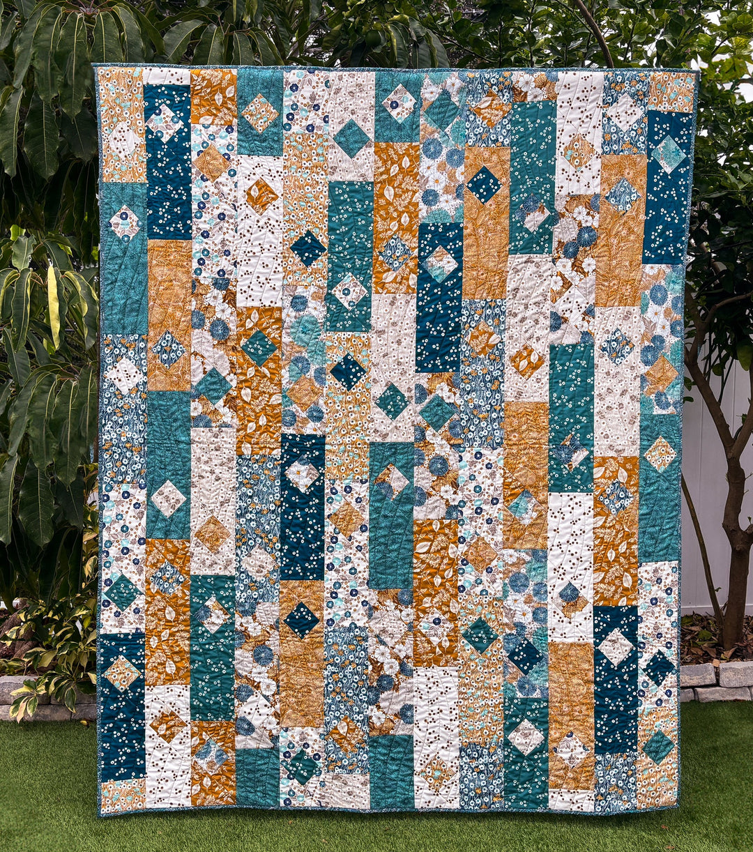 Jolee - 1/2 yard or Fat Quarter Pattern 241 Pattern GE Designs