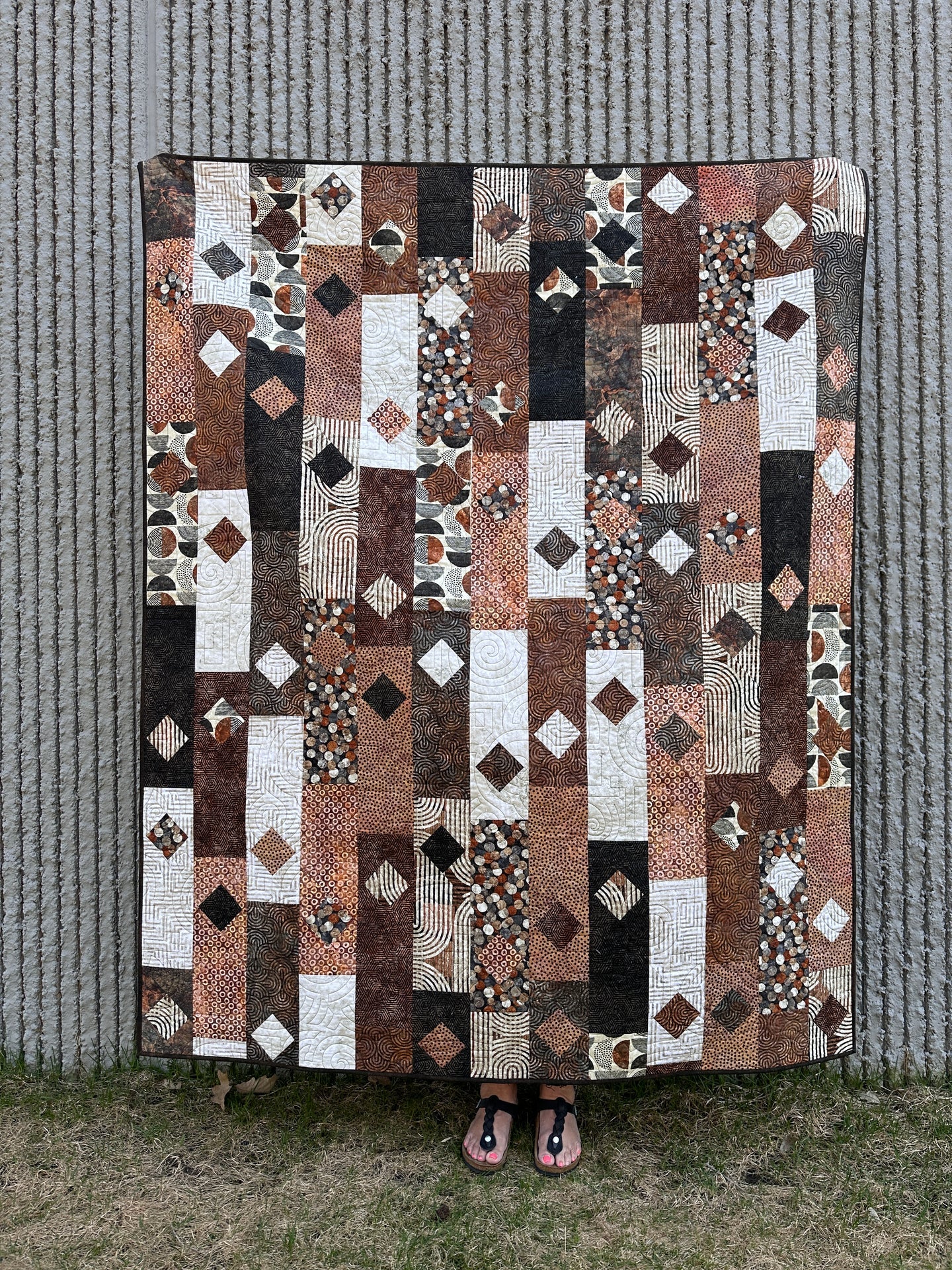 Jolee - 1/2 yard or Fat Quarter Pattern 241 Pattern GE Designs