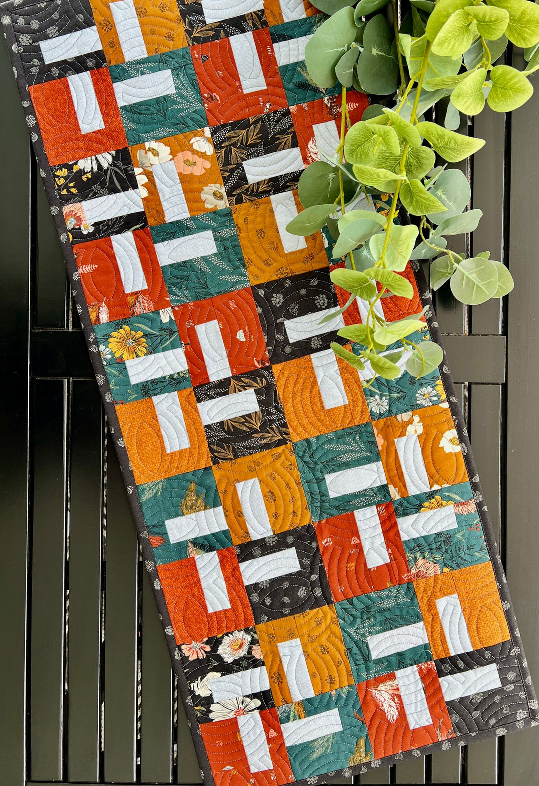 Lil' Inga - PDF Table Runner Pattern 242 Pattern GE Designs