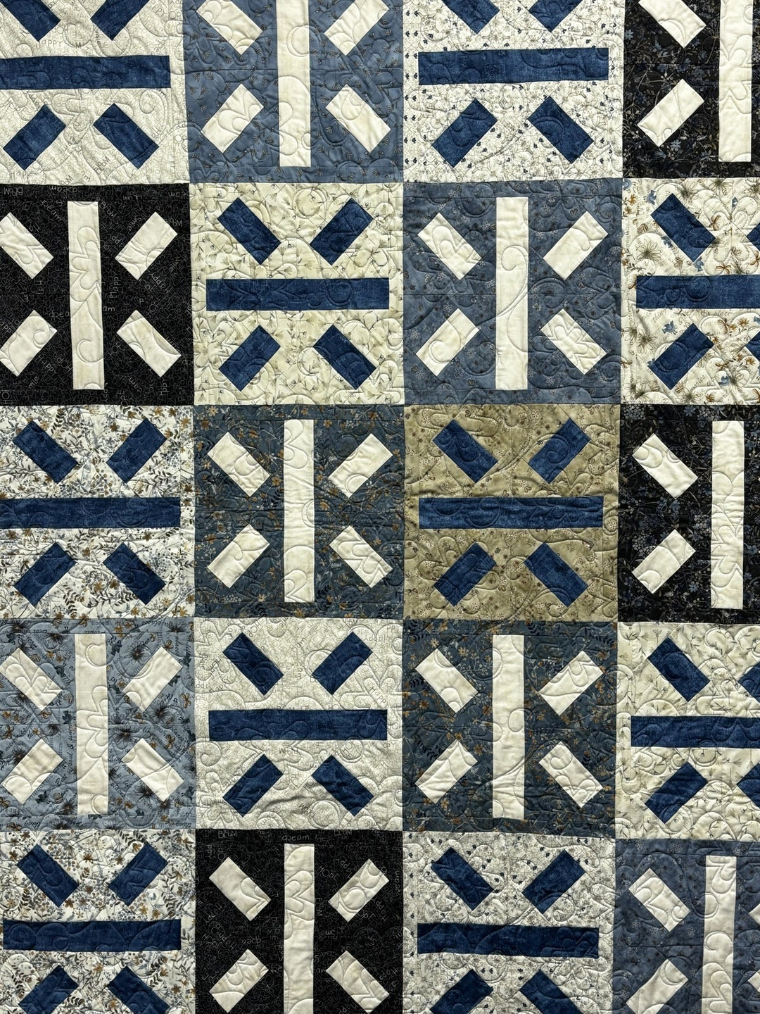 Jackie quilt, part of the Stripology Mixology 2 Trunk 2 trunk show