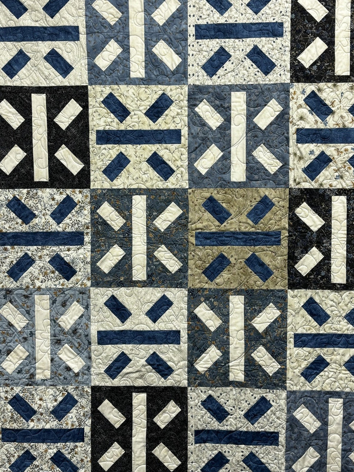 Jackie quilt, part of the Stripology Mixology 2 Trunk 2 trunk show